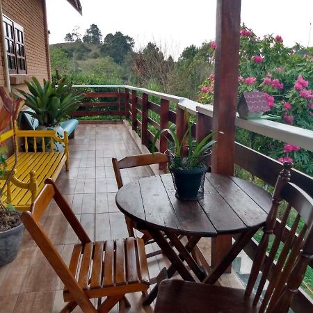 Casa Flor De Liz Βίλα Campos do Jordão Εξωτερικό φωτογραφία